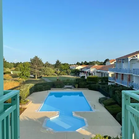 Unappartalamer Vue Golf De Pornic Et Piscine Extérieur photo