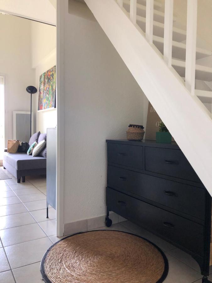 Appartement Unappartalamer Vue Golf De Et Piscine *